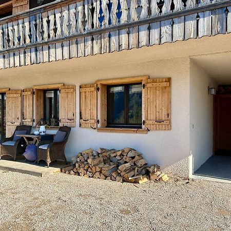 L'Ours Blanc Lodge Le Biot Bagian luar foto