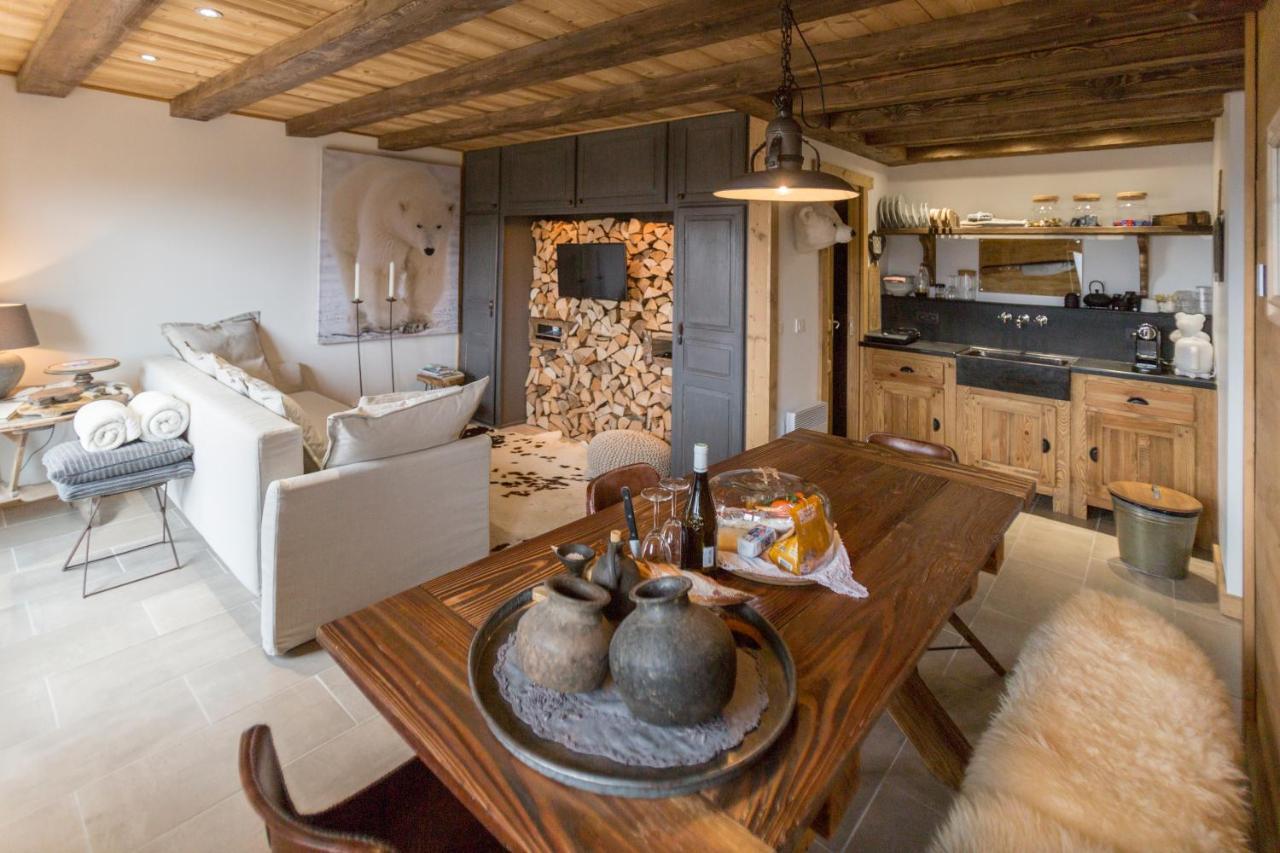 L'Ours Blanc Lodge Le Biot Bagian luar foto