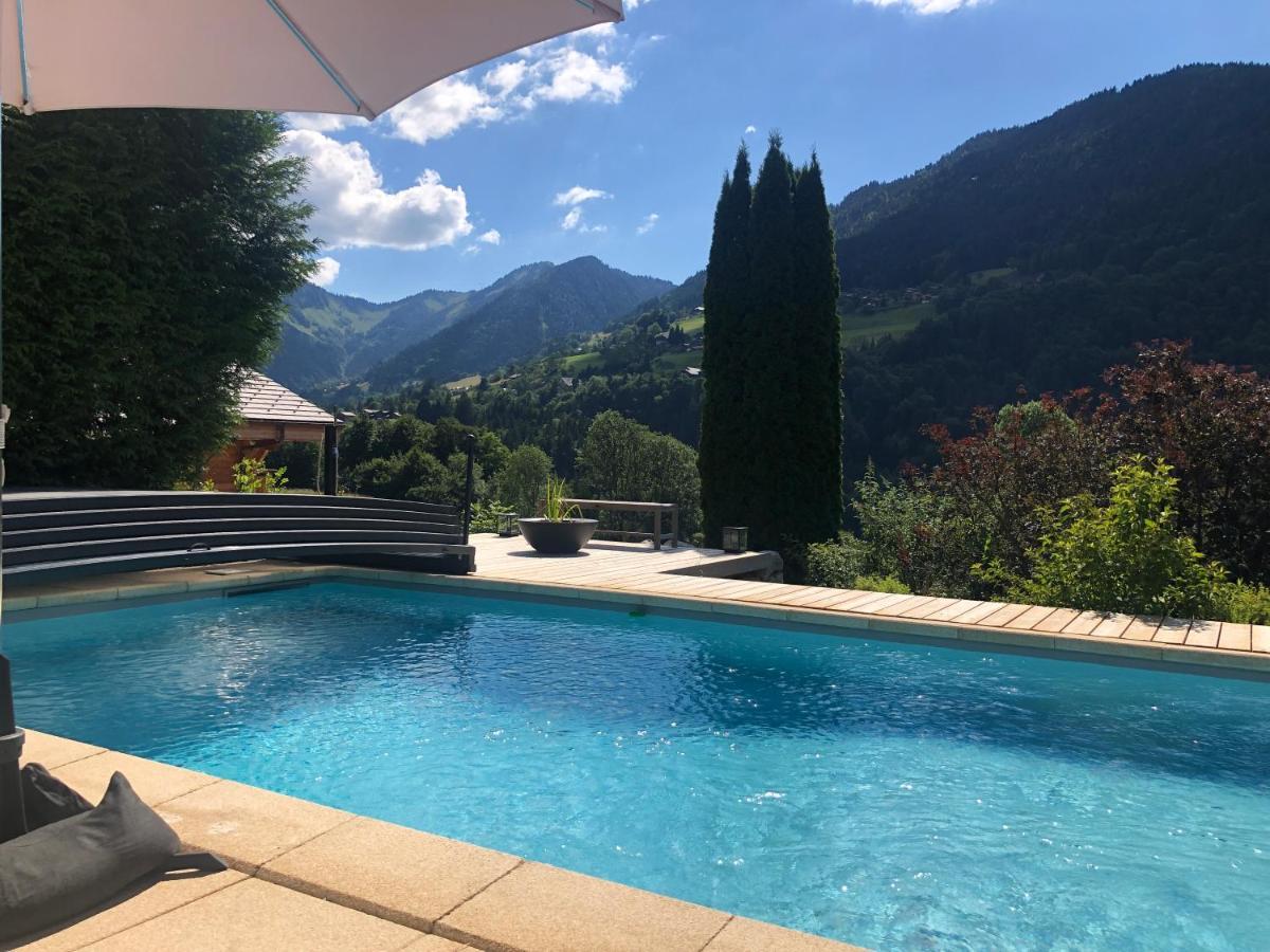 L'Ours Blanc Lodge Le Biot Bagian luar foto