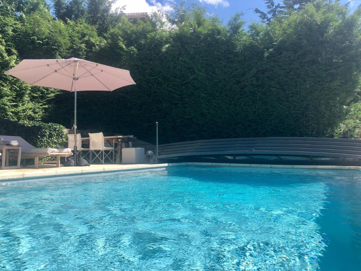 L'Ours Blanc Lodge Le Biot Bagian luar foto