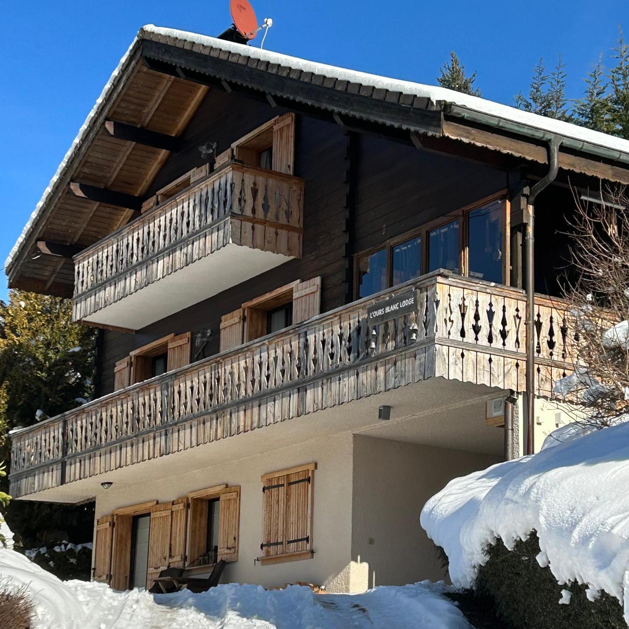 L'Ours Blanc Lodge Le Biot Bagian luar foto